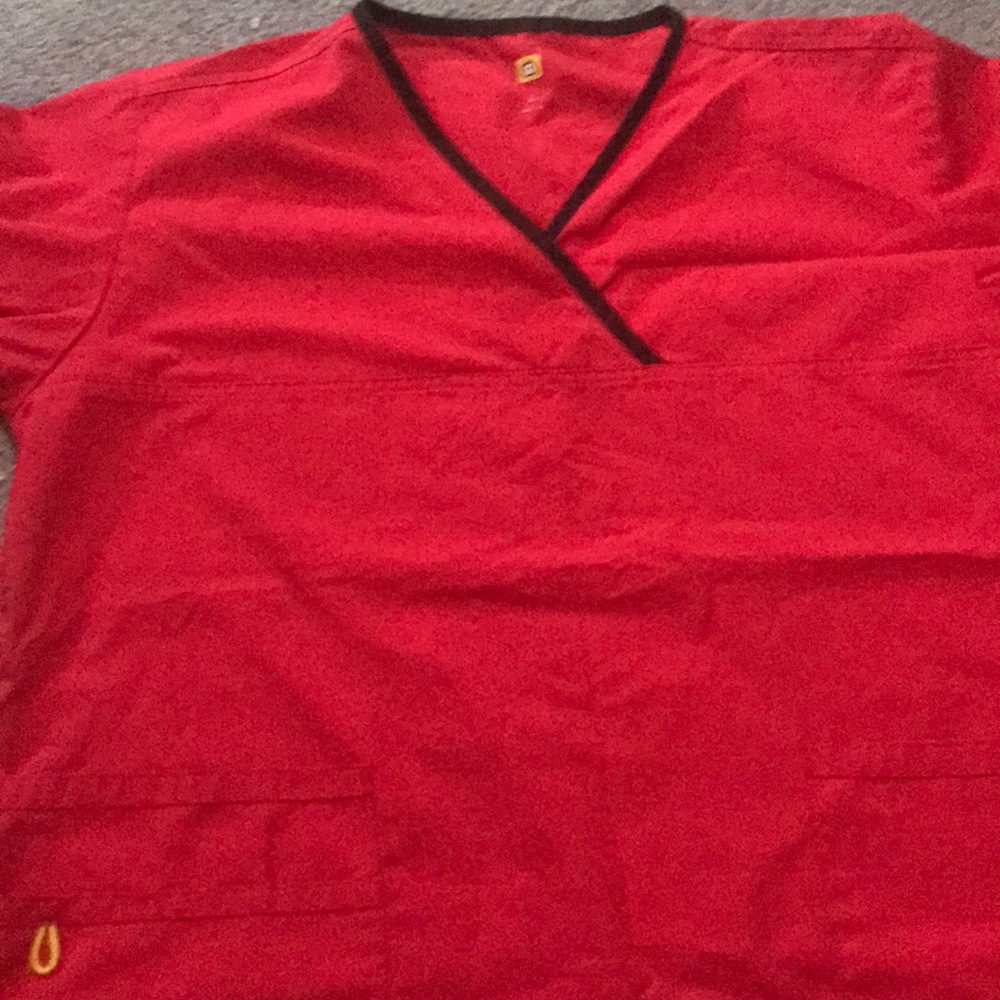 Set of large scrubs
